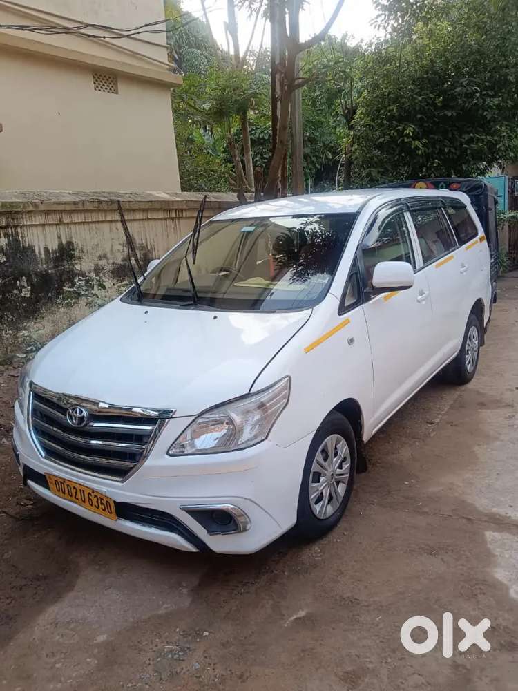 Toyota Innova 2015 Diesel Well Maintained,,