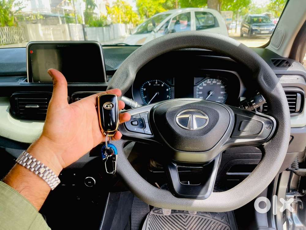 Tata Punch Petrol 2022
