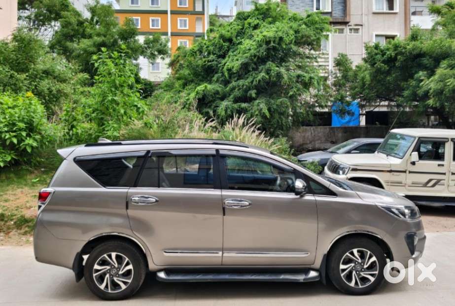 Toyota Innova Crysta 2.4 G Mt 8s, 2021, Diesel