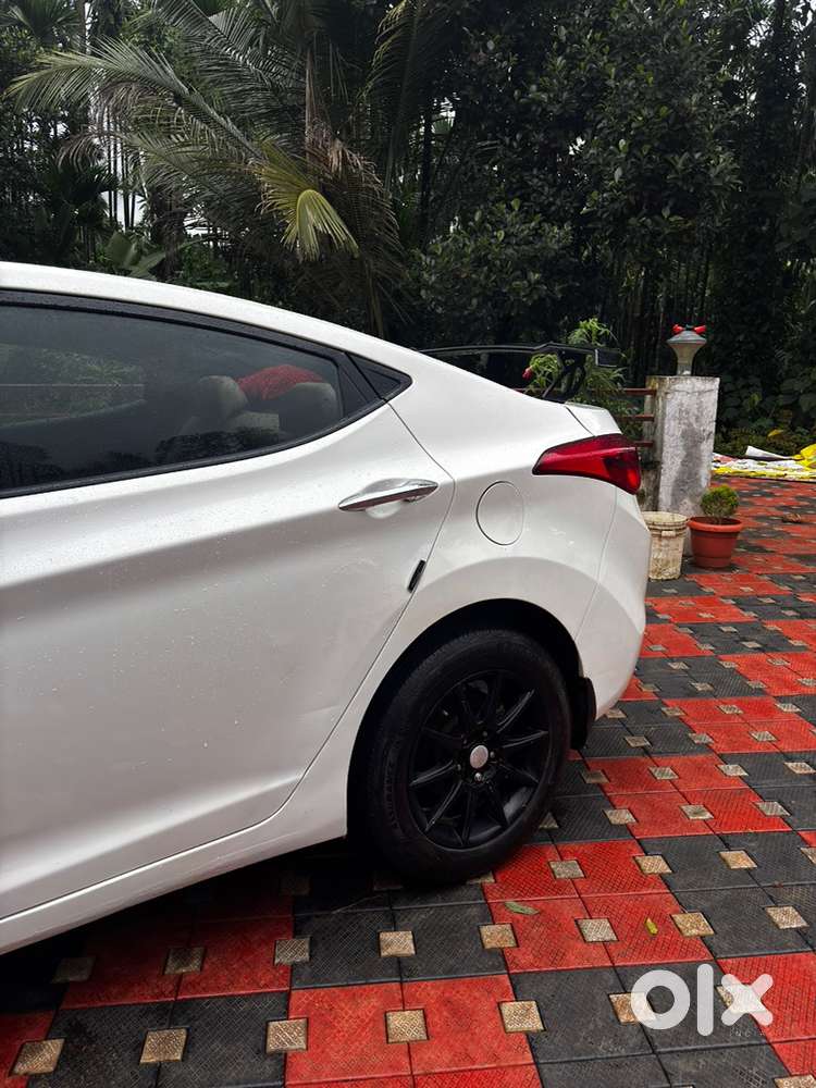 Hyundai Elantra Diesel 2013