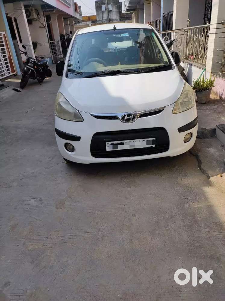 Hyundai I10 2010 Cng & Petrol Well Maintained Car