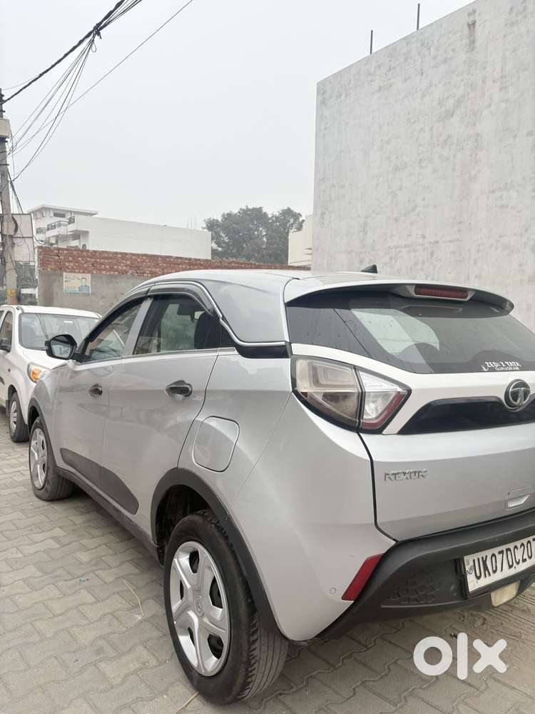 Tata Nexon 1.2 Revotron Xm, 2018, Diesel