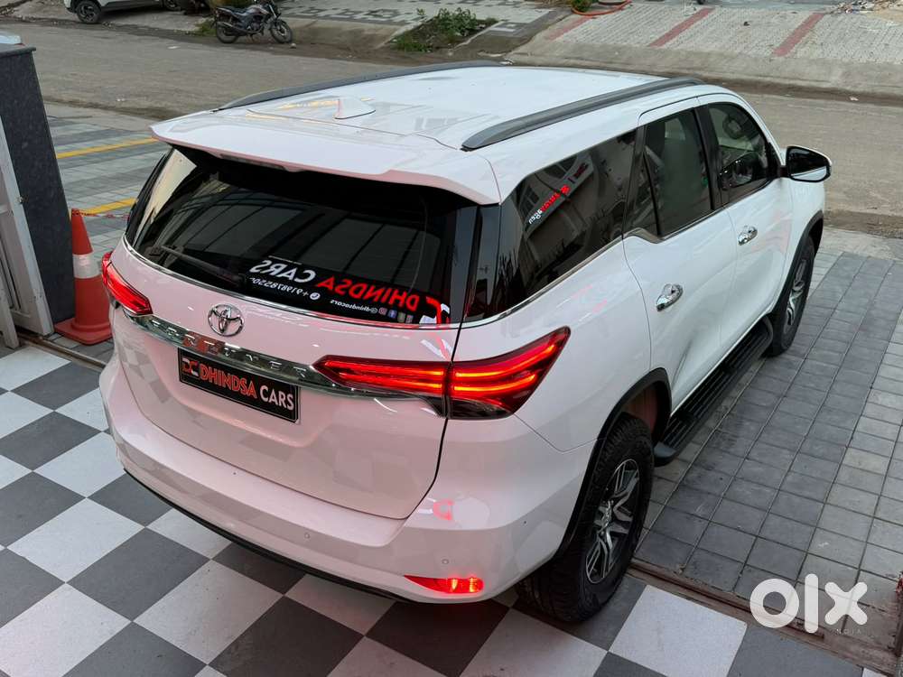 Toyota Fortuner [2021-ongoing] 2.8 2wd Diesel At, 2021, Diesel