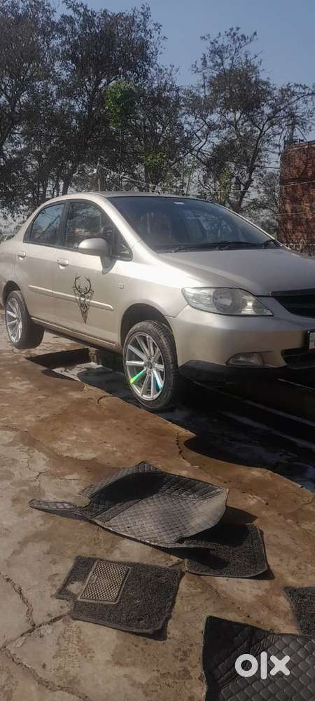 Honda City Zx Petrol 2008 Odometer 200000 Km