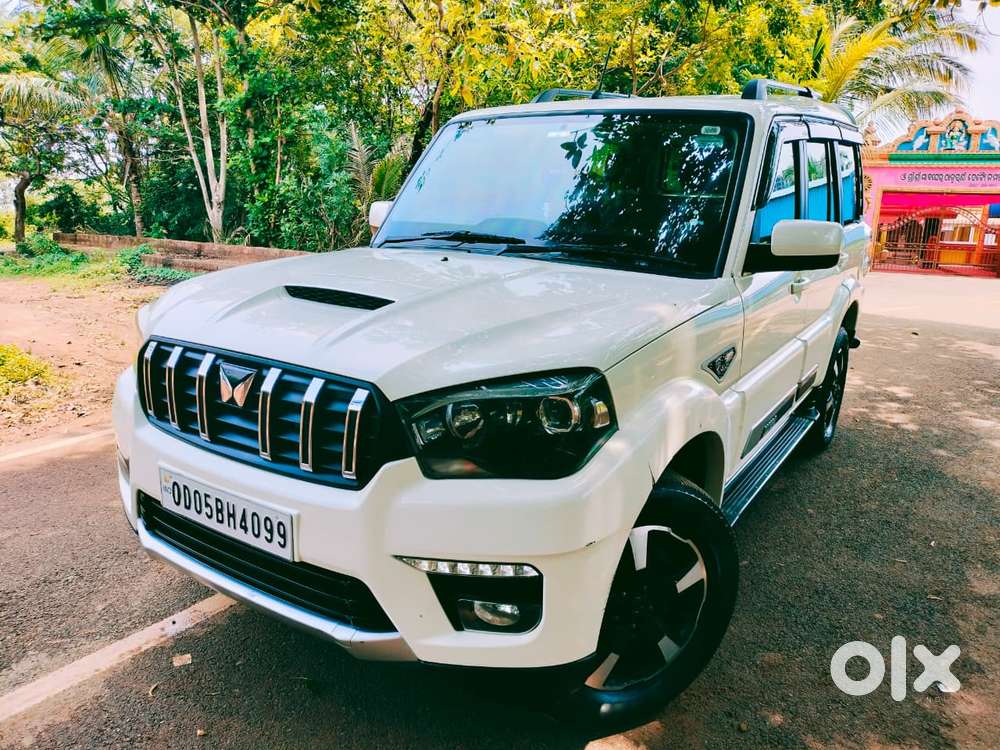 Mahindra Scorpio Classic 2.2 S 11 Mt 7 Str, 2022, Diesel