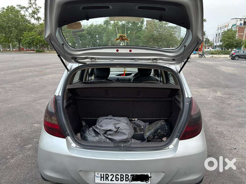 Hyundai I20 2010 Petrol Well Maintained