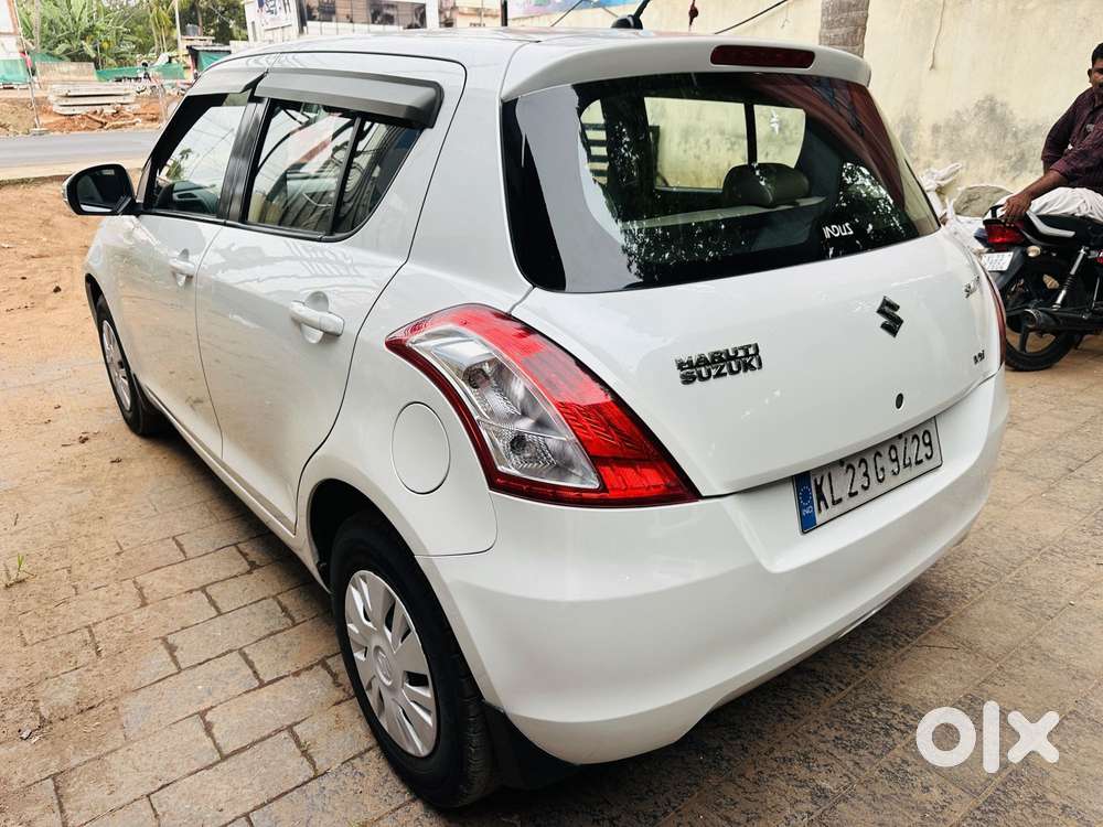 Maruti Suzuki Swift 1.2 Vxi (o), 2013, Petrol
