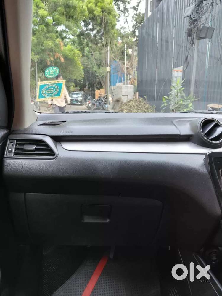 Maruti Suzuki Swift Vxi, 2022, Petrol