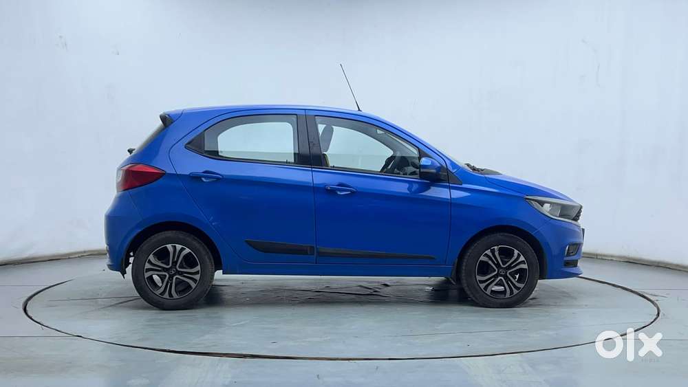 Tata Tiago Xza, 2020, Petrol