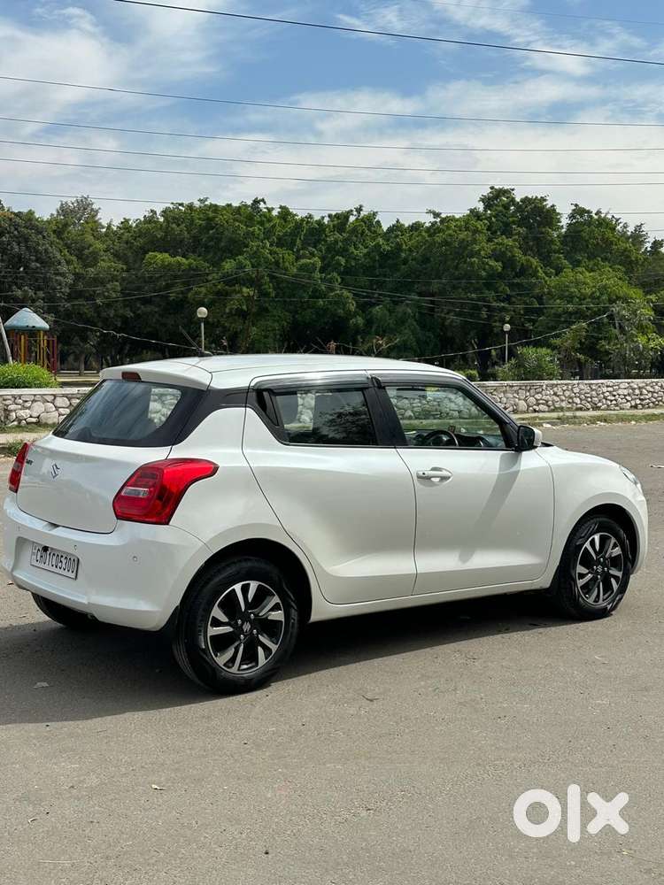 Maruti Suzuki Swift 1.2 Vxi (o), 2023, Petrol
