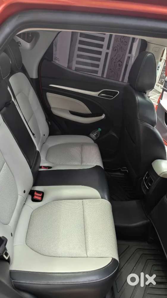 Mg Astor 2023 Petrol 52000 Km Driven