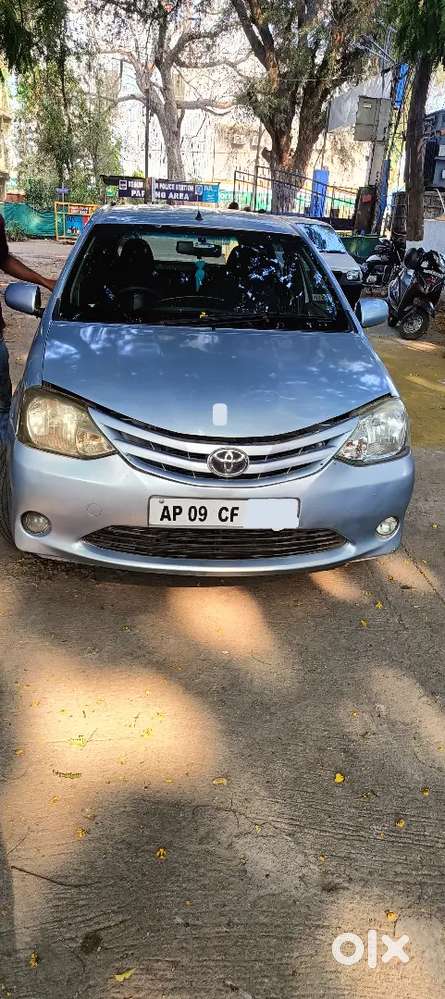 Toyota Etios Liva 2011