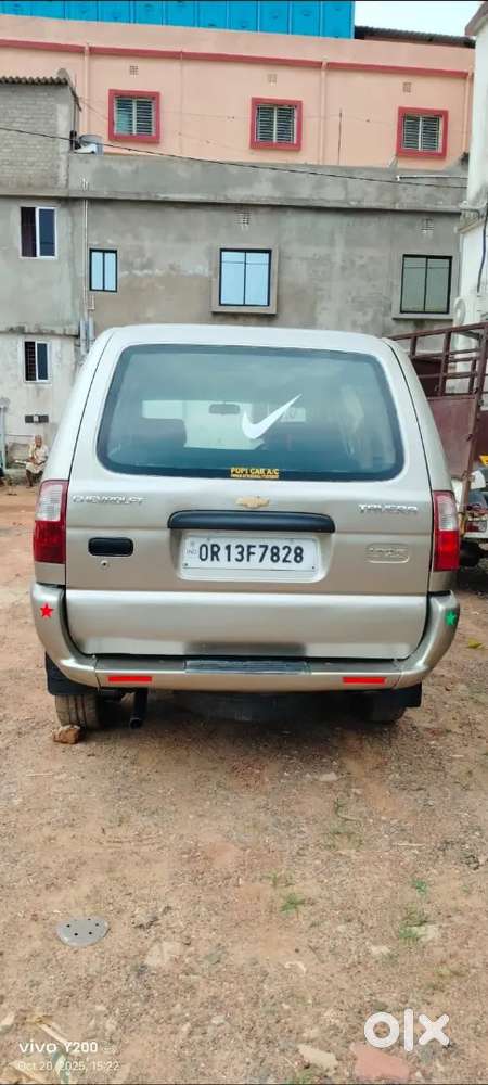 Chevrolet Tavera 2010 Diesel 117000 Km Driven