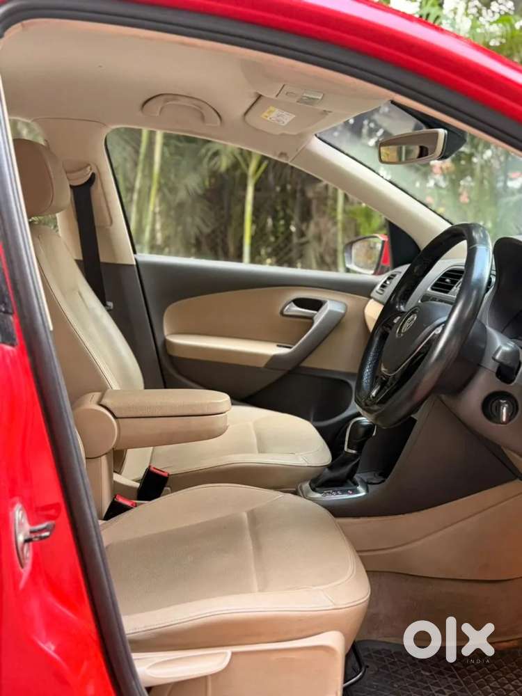 Volkswagen Vento 1.2 Highline Plus At 16 Alloy, 2018, Petrol