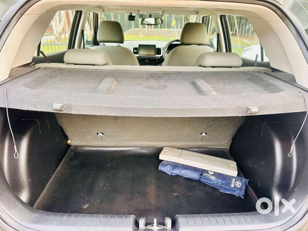Hyundai Venue 1.0 Sx Plus Turbo Dct Dual Tone, 2019, Petrol
