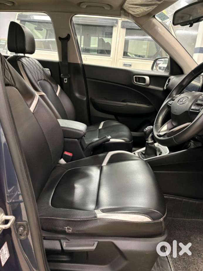 Hyundai Venue S Turbo, 2019, Petrol