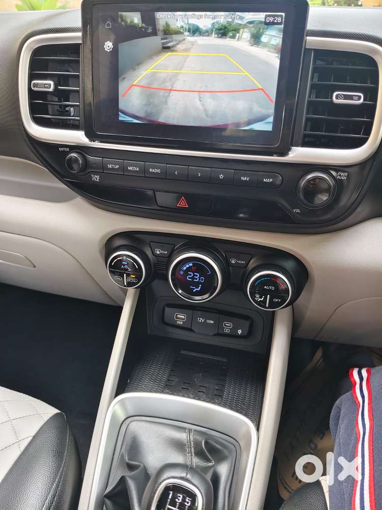 Hyundai Venue Sx, 2022, Petrol