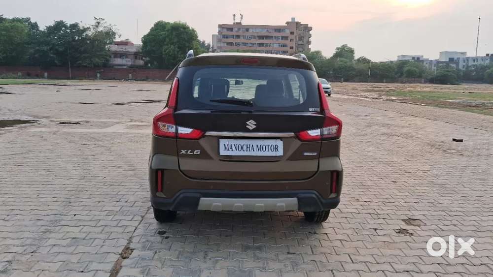 Maruti Suzuki Xl6 1.5 Alpha At, 2019, Petrol