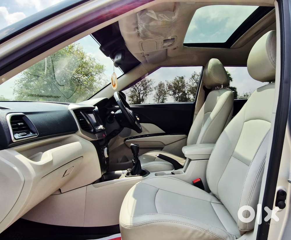 Mahindra Xuv300 W8 Option Diesel, 2022, Diesel