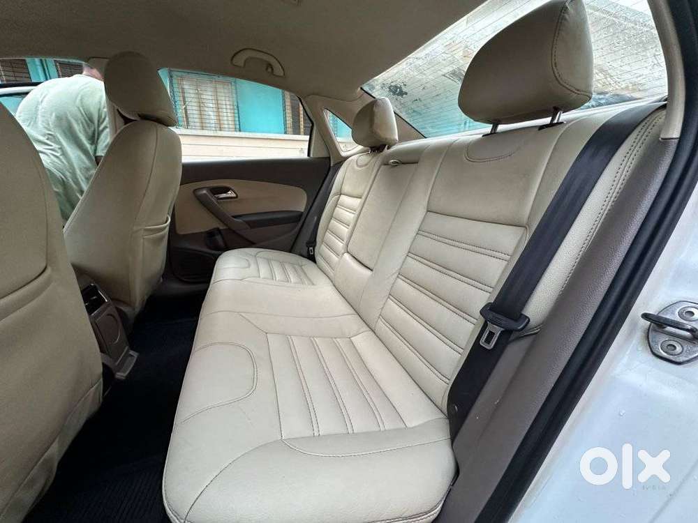 Skoda Rapid 1.6 Mpi At Elegance, 2014, Petrol