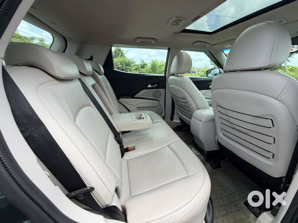 Mahindra Xuv300 W8 Option Diesel, 2019, Diesel