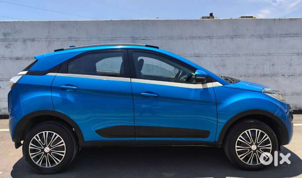 Tata Nexon 1.5 Revotorq Xt, 2017, Diesel