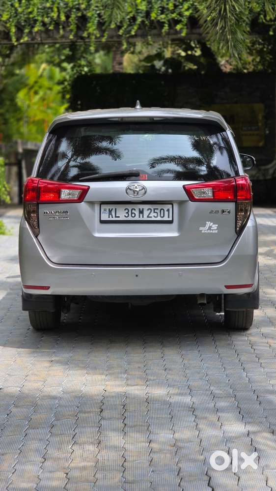Toyota Innova Crysta 2.8 Gx At, 2017, Diesel