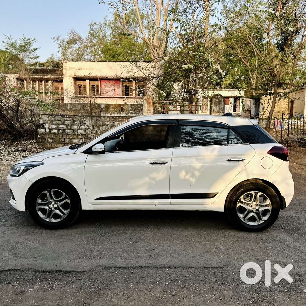 Hyundai I20 Petrol Asta Option, 2020, Petrol