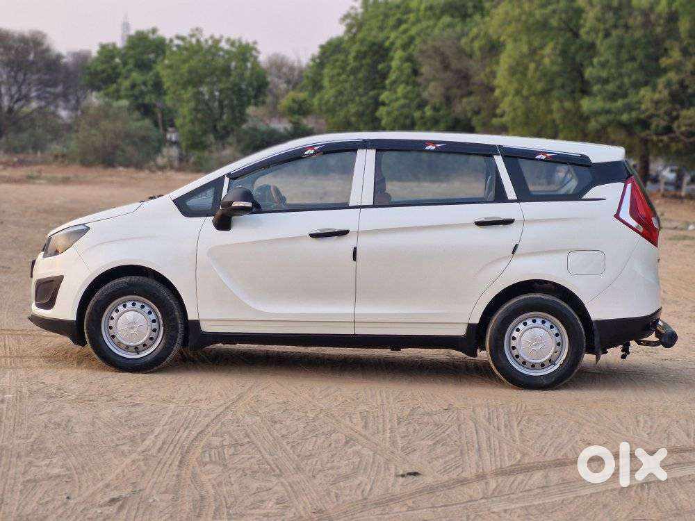 Mahindra Marazzo M2 8str, 2023, Diesel