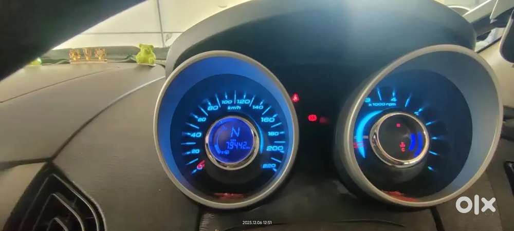 Mahindra Xuv500 2016 Diesel 81000 Km Driven Is For Immediate Sale!