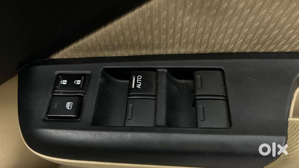 Honda City I-vtec V, 2018, Petrol