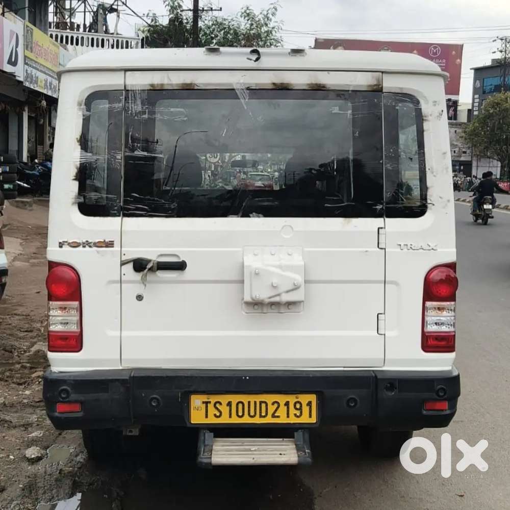 Force Motors Trax 2022