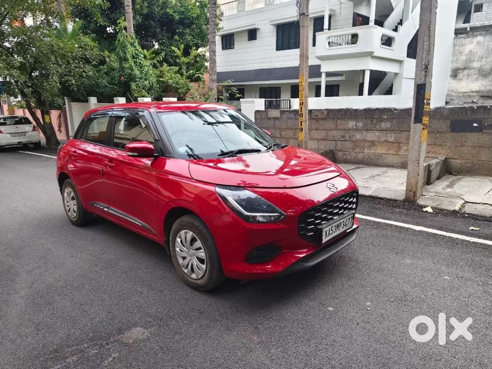 Maruti Suzuki Swift Vxi, 2025, Petrol