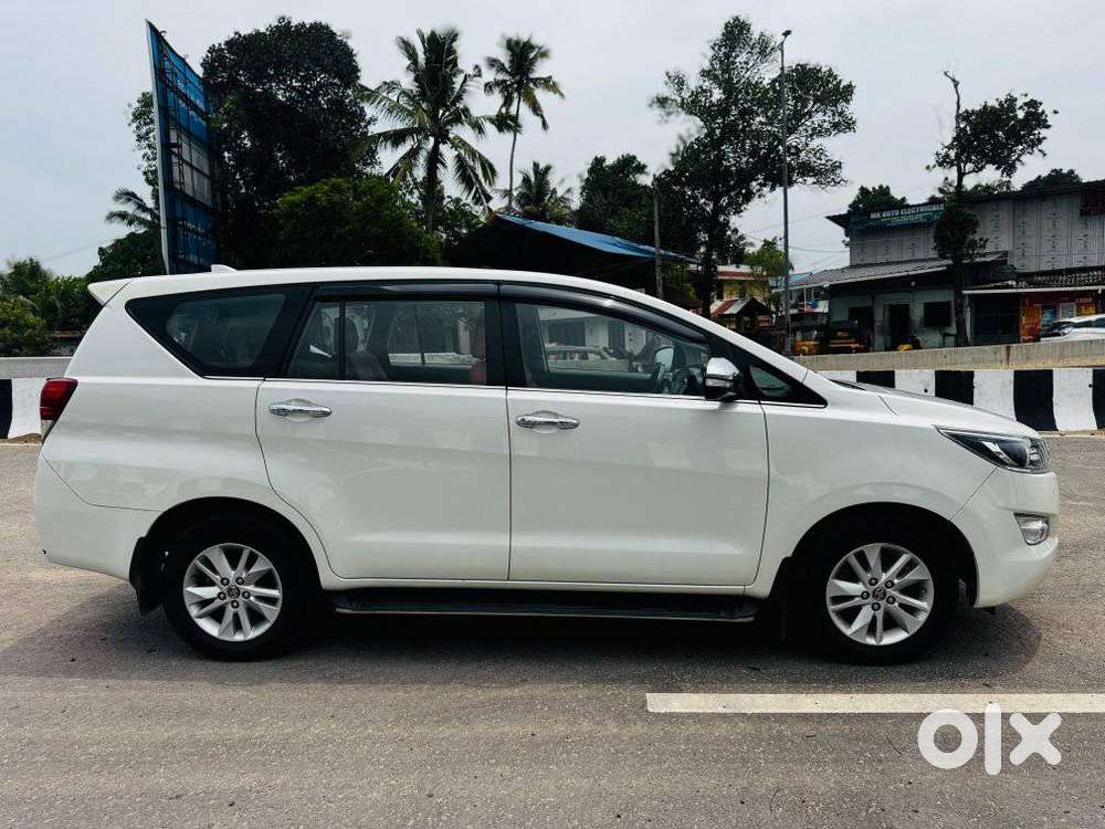 Toyota Innova Crysta 2.7 Gx Mt, 2016, Diesel