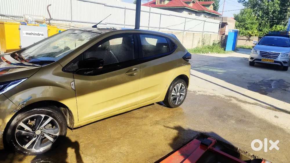 Tata Altroz 1.2 Petrol 2020