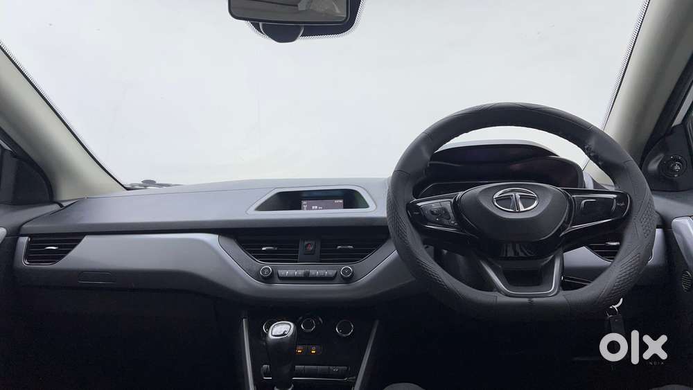 Tata Nexon 1.5 Revotorq Xm (s), 2022, Diesel