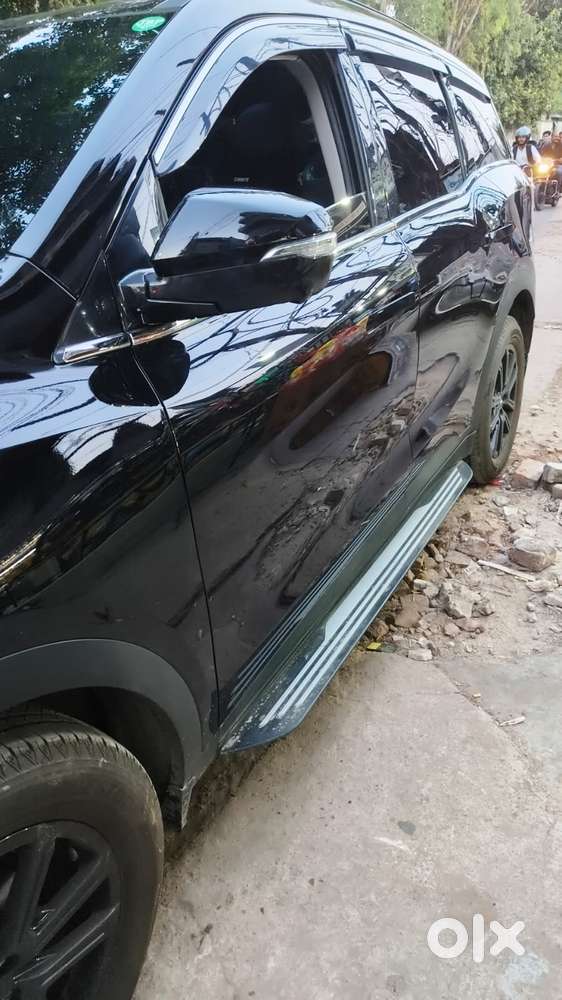 Mahindra Xuv700 Ax7 Luxury Pack Awd, 2025, Diesel