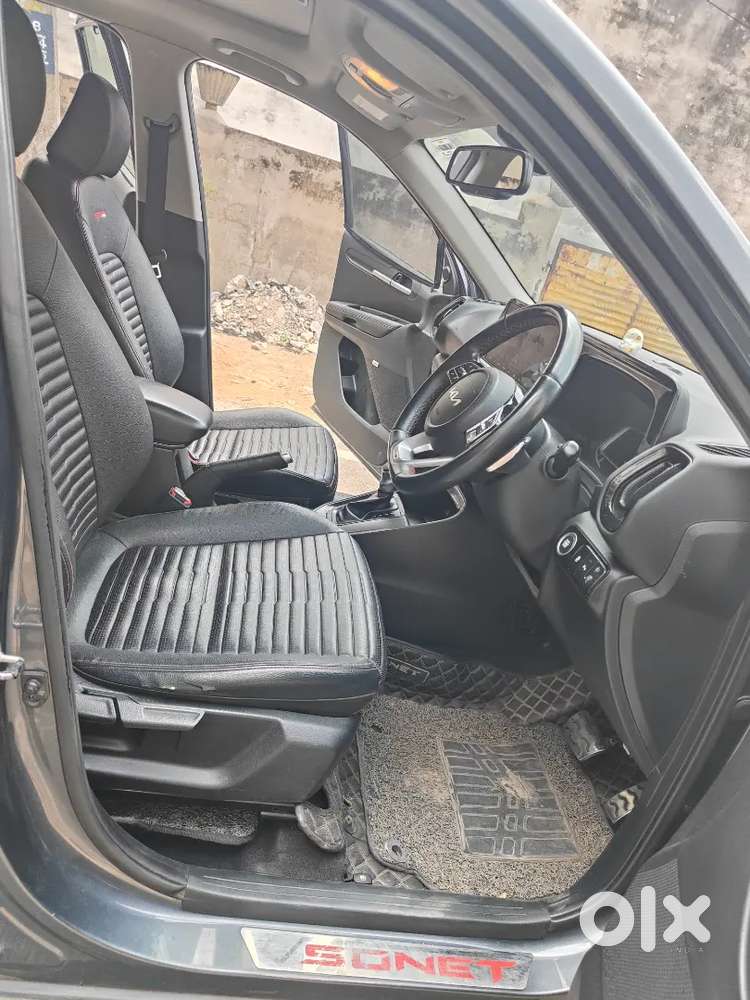 Kia Sonet G.t Line 1.5 Engine 2022 Diesel Automatic Sunroof 6 Airbags