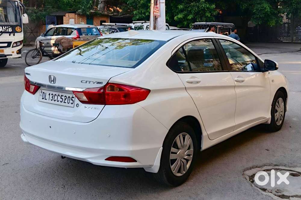 Honda City Edge Edition Sv, 2015, Petrol