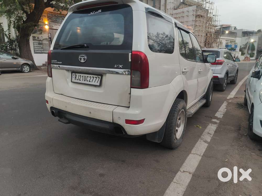 Tata Safari Storme Vx, 2015, Diesel