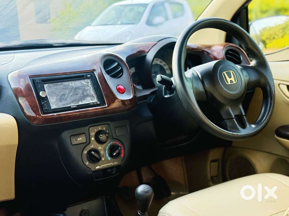 Honda Brio S Mt, 2017, Petrol