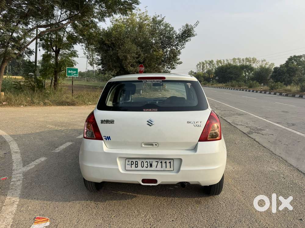 Maruti Suzuki Swift Vdi Bsiii, 2010, Diesel