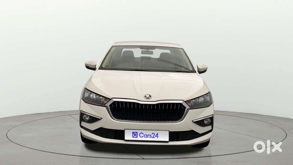 Skoda Slavia 1.0 Ambition Tsi At, 2022, Petrol