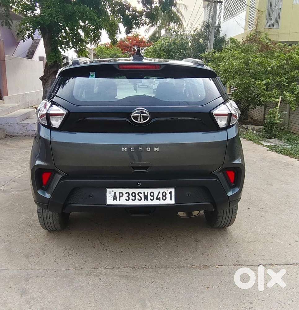 Tata Nexon 1.2 Revotron Xma Amt, 2023, Petrol