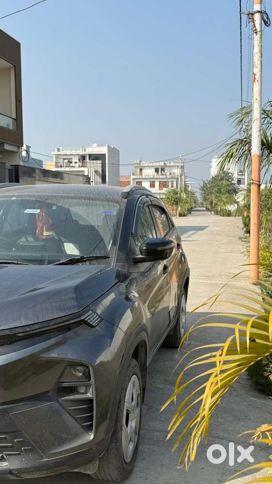 Tata Nexon Petrol 2025