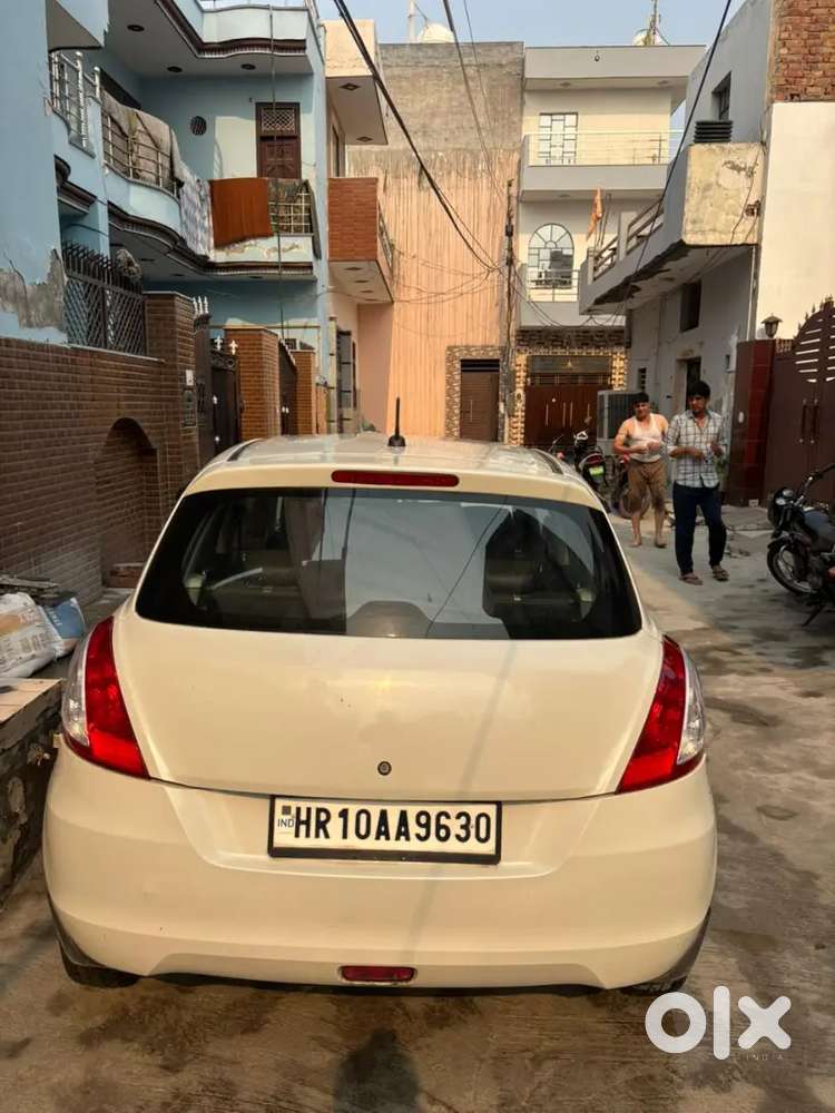 Maruti Suzuki Swift 2016 Petrol 114000 Km Driven