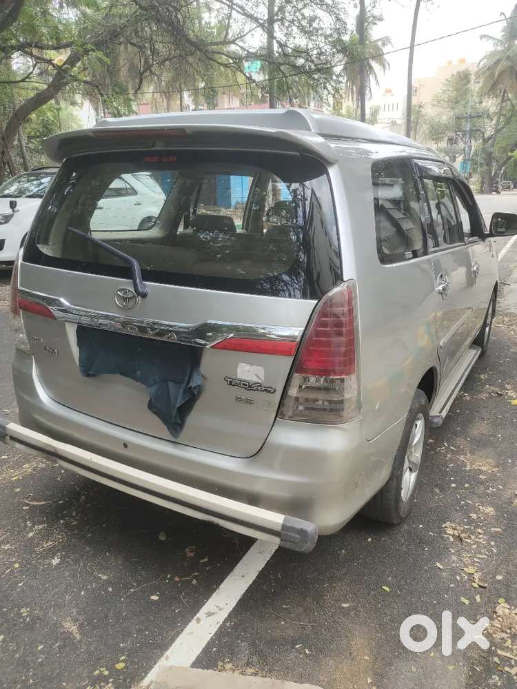 Toyota Innova 2007 8str