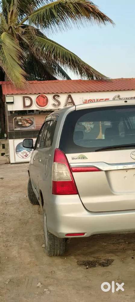 Toyota Innova Diesel 2011