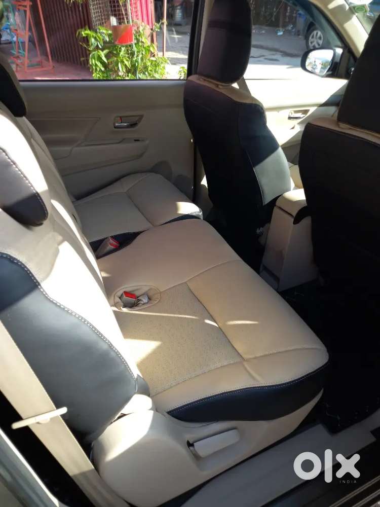 Maruti Suzuki Ertiga 2023 Cng & Hybrids Well Maintained