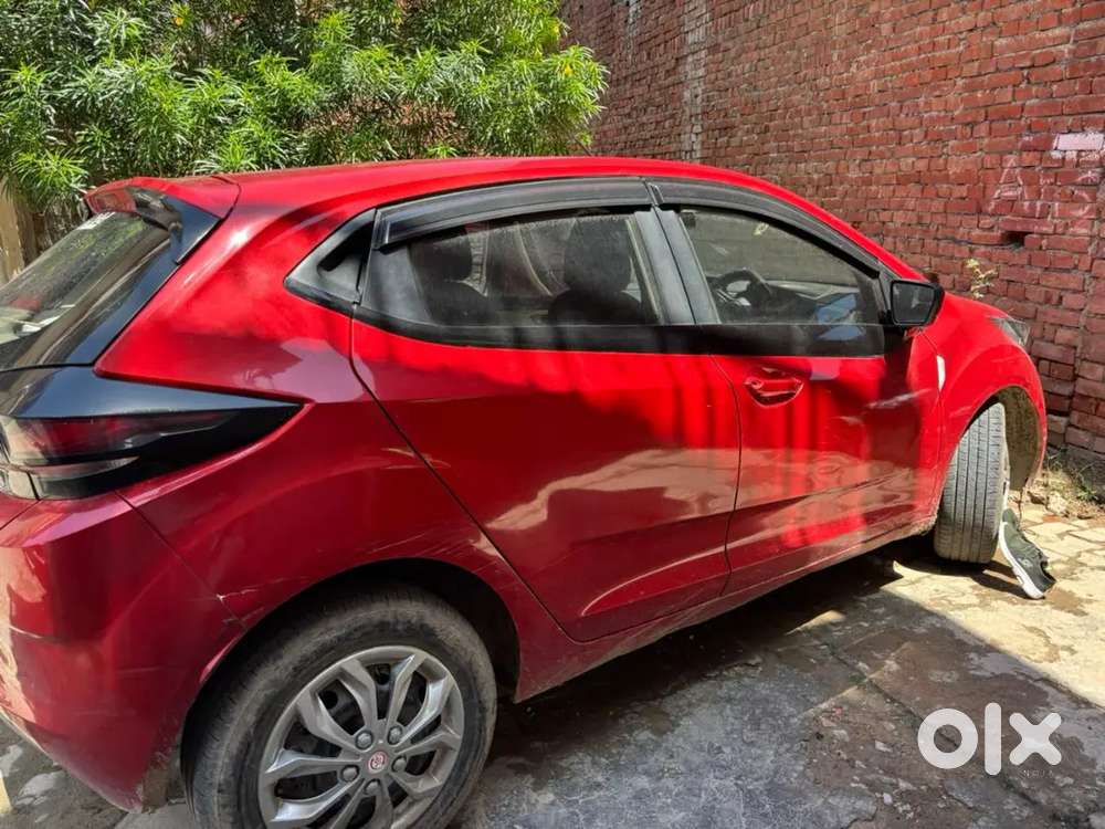 Tata Altroz 2022 Petrol 99000 Km Driven